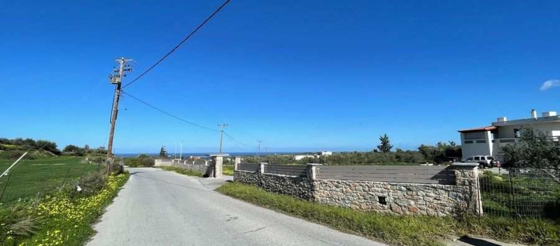Διώροφη κατοικία σε καταπράσινο περιβάλλον Αγία Τριάδα Ρεθύμνου independent house in a green environment, Saint Triada, Rethymno εικόνα ακινήτου