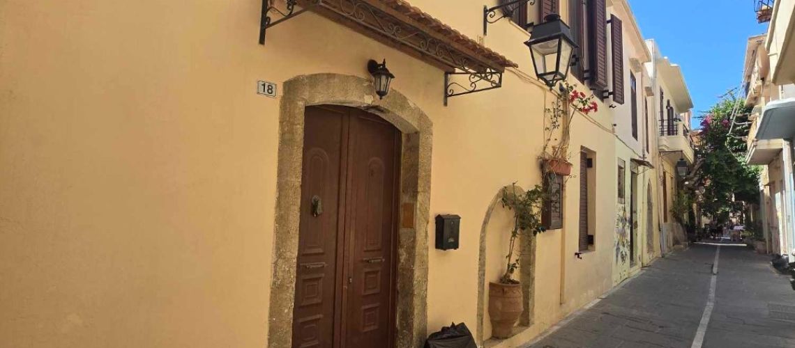 Υπέροχη πετρόχτιστη κατοικία με τζάκι για πώληση Ρέθυμνο Κρήτης Wonderful stone built house with fireplace for sale Rethymno Crete εικόνα ακινήτου