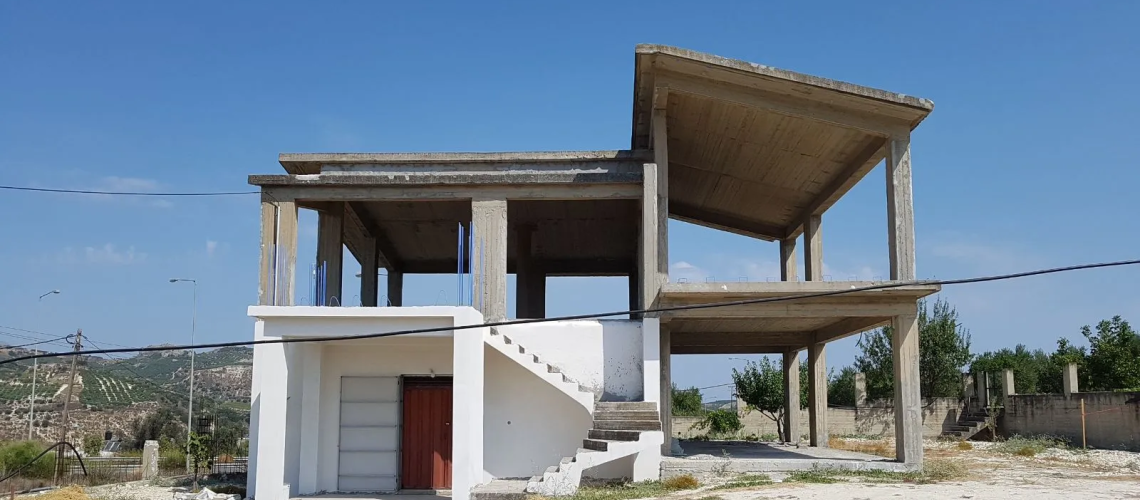 Πωλούνται ημιτελή διαμερίσματα Σίβας Ηράκλειο Unfinished apartments for sale in Sivas Heraklion εικόνα ακινήτου