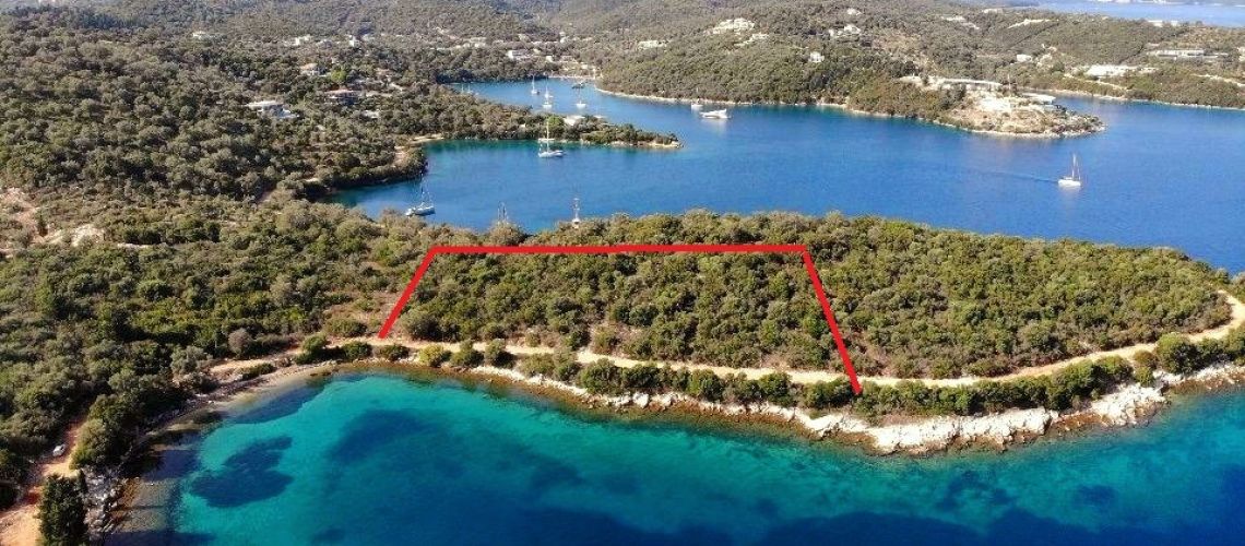 Πολυτελή βίλα πάνω στο κύμα μοναδικής κατασκευής Μεγάνησος Luxury villa on the wave of unique construction Meganisos εικόνα ακινήτου
