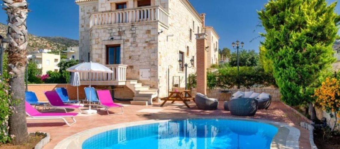 Πετρινές Βίλες Χερσόνησος Κρήτη Συνδυασμός Παραδοσιακής Αρχιτεκτονικής και Σύγχρονων Ανέσεων Stone Villas Hersonissos Crete Combination of Traditional Architecture and Modern Amenities εικόνα ακινήτου