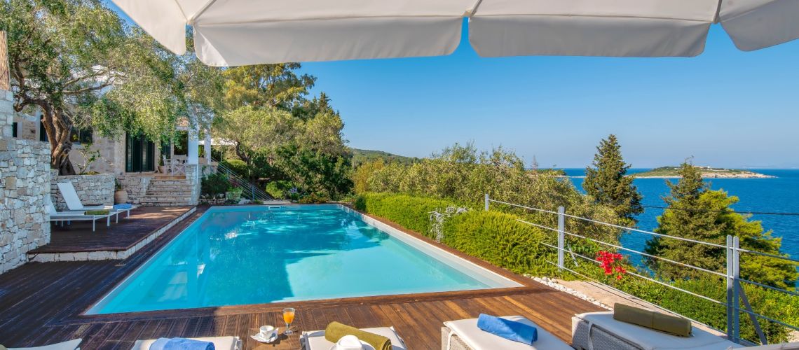 Βίλα με ιδιωτική πισίνα, δίπλα στη θάλασσα Γάιος Παξοί Villa with private pool, next to the sea Gaios Paxos εικόνα ακινήτου