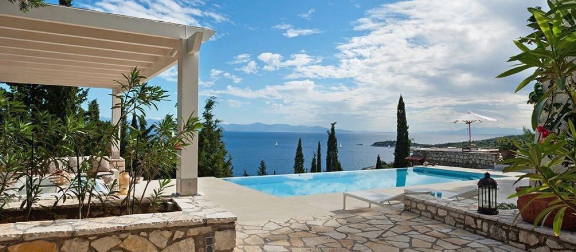 Moνοκατοικία πολυτελή με παραδοσιακά στοιχεία τεράστιο κήπο Λόγγος Παξοί Luxurious detached house with traditional elements, huge garden, Logos Paxoi εικόνα ακινήτου
