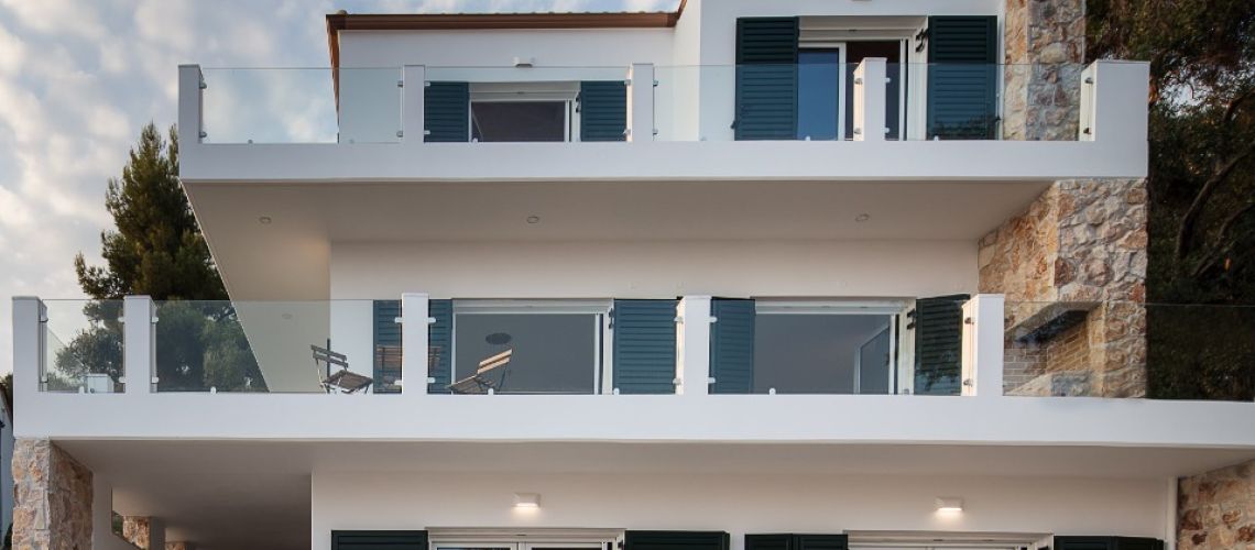 Πωλείται μονοκατοικία μεζονέτα δίπλα στη θάλασσα Βράχος Πρέβεζα Single-family maisonette for sale next to the sea Vrachos Preveza εικόνα ακινήτου