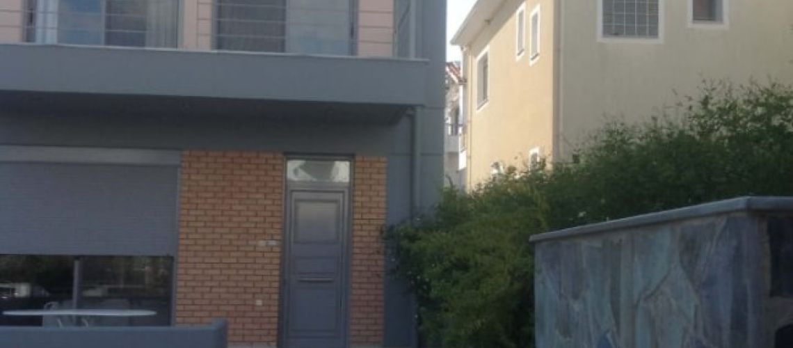 Πωλείται επιπλωμένη πανέμορφη μεζονέτα με κήπο Δροσιά Πρέβεζα Beautiful furnished maisonette with garden for sale, Derosia Preveza εικόνα ακινήτου