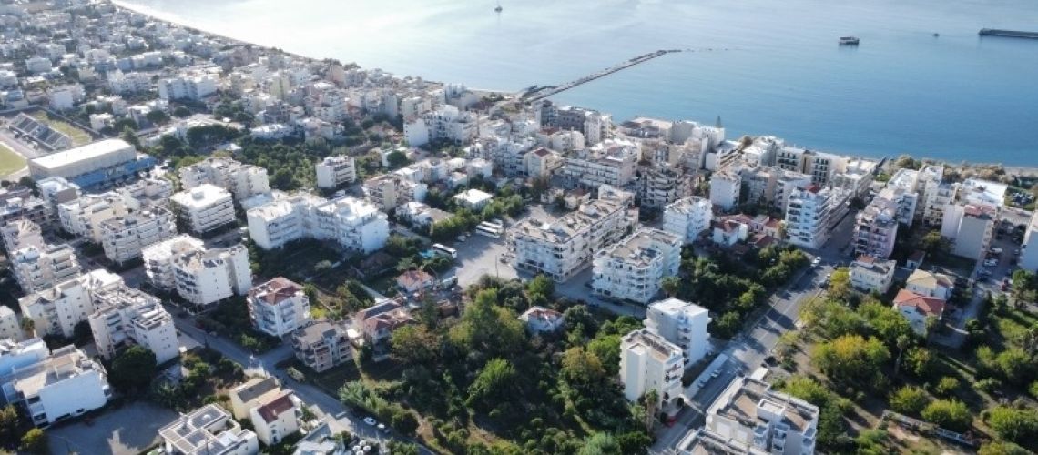 Τεράστιο οικόπεδο στην καρδιά Καλαμάτας Huge plot in the heart of Kalamata εικόνα ακινήτου