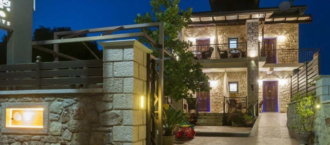 Ανακαλύψτε την Ομορφιά των Συβότων από το Συγκρότημά μας των 5 Διαμερισμάτων Discover the Beauty of Sivota from our Complex of 5 Apartments εικόνα ακινήτου