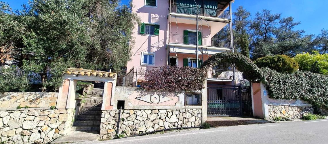Πωλείται Αγρός Κέρκυρα Μονοκατοικία-Μεζονέτα σε 3 επίπεδα, Ιδανική για Οικογένειες For sale Agros Corfu Detached House-Maisonette on 3 levels, Ideal for Families εικόνα ακινήτου