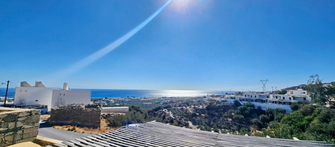 Πωλείται Διώροφη Πέτρινη Κατοικία με Εκπληκτική Θέα στη Λιβυκή Θάλασσα – Κουτσουνάρι, Ιεράπετρα Two-Storey Stone House for Sale with Stunning Views of the Libyan Sea – Koutsounari, Ierapetra εικόνα ακινήτου