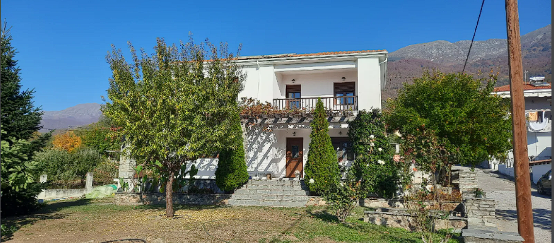 Το ιδανικό εξοχικό ή μόνιμη κατοικία Σπίτι με τζάκι σε ήσυχο χωριό Μακρινίτσα Σέρρες The ideal holiday home or permanent residence House with fireplace in a quiet village of Makrinitsa Serres εικόνα ακινήτου