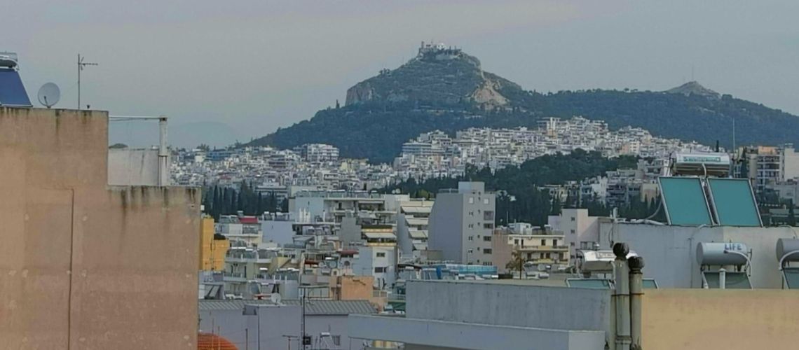Πωλείται σύγχρονη μεζονέτα υψηλών προδιαγραφών με αποθήκη και θέα Λυκαβηττό Δάφνη Αθήνα Modern, high-standard maisonette for sale with storage and view of Lycabettus Daphne Athens εικόνα ακινήτου