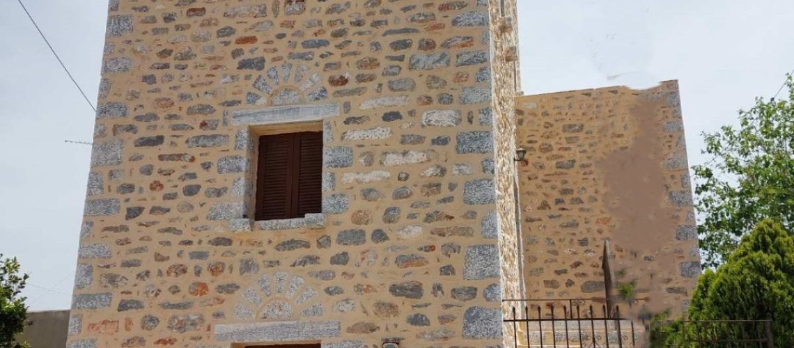 Πωλείται πετρόχτιστη κατοικία με τζάκι Κούνο Λακωνίας Stone-built house with fireplace for sale in Kouno, Laconia εικόνα ακινήτου