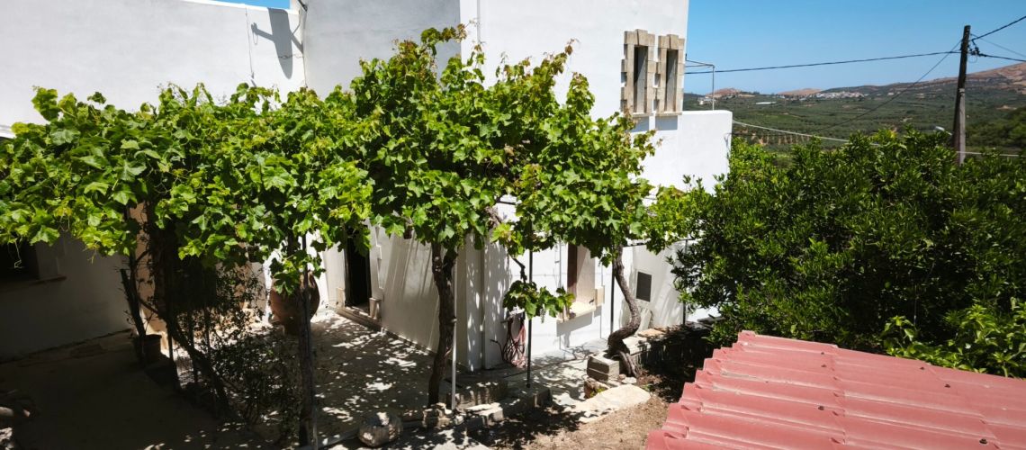 Ήσυχη εξοχική κατοικία για πώληση με θέα στο βουνό κοντά στη θάλασσα Σολοχιανή, Ρέθυμνο Tranquil countryside home for sale with Mountain Views Near the Sea Solochiana, Rethymno εικόνα ακινήτου